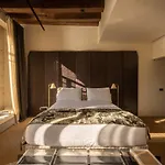 The Otel