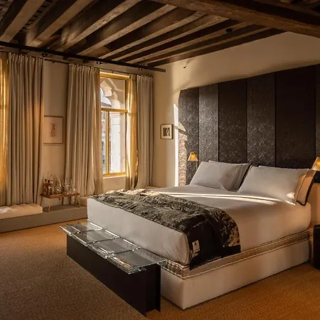 Hotel The Venezia