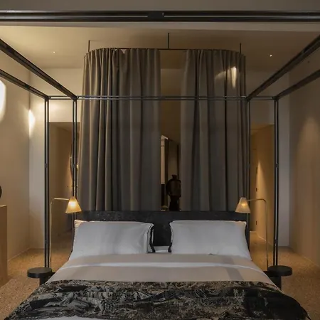 Hotel The Venezia
