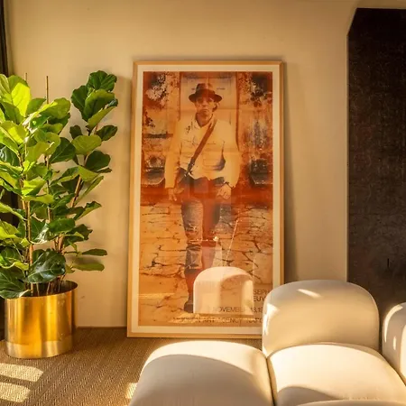 The Hotel 5*