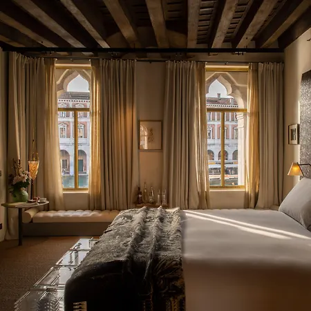 The Ξενοδοχείο