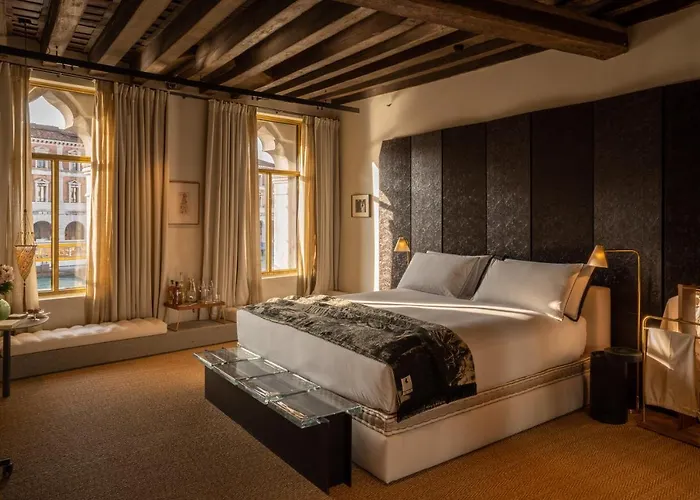 Hotel The Venise