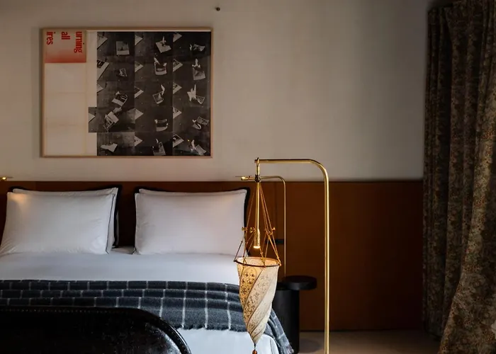 The Szálloda 5*