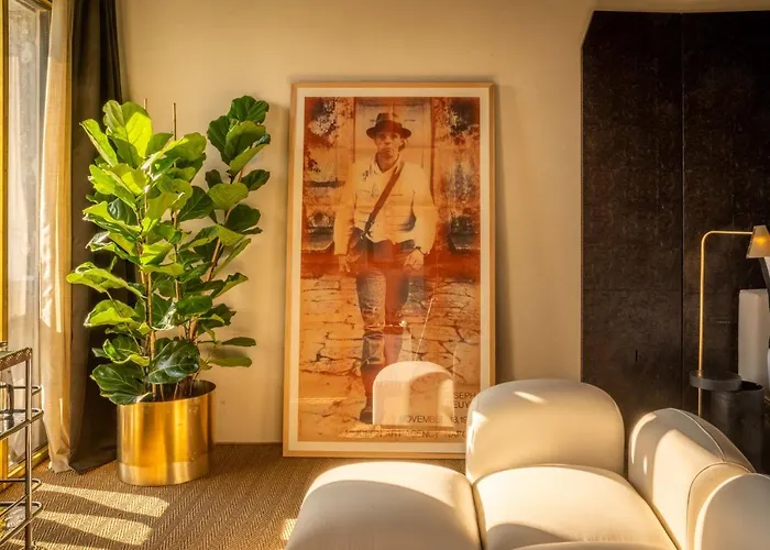 The Hotel 5*